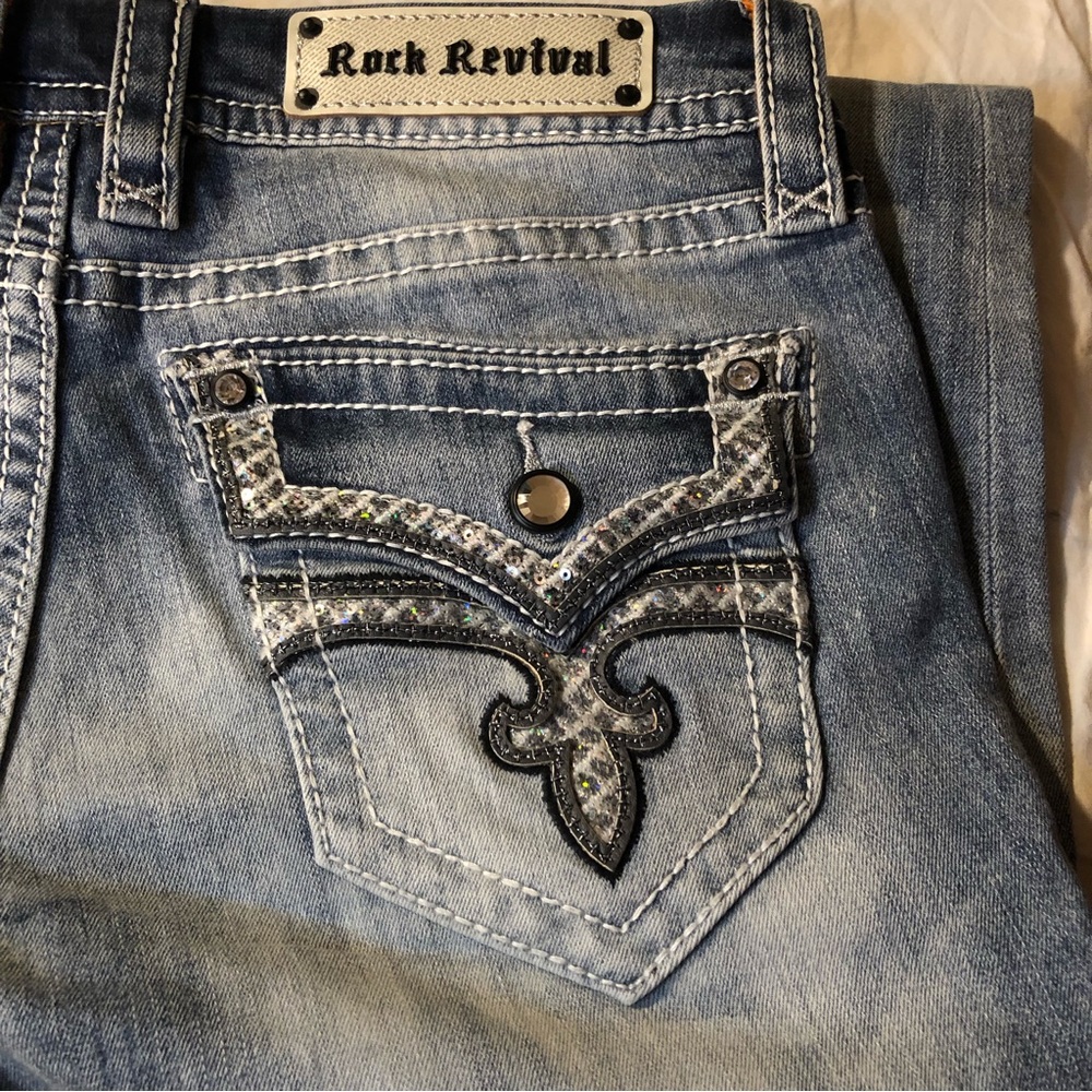 Rock Revival Jen Skinny Jeans - Picture 5 of 11